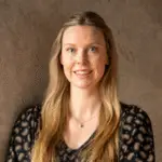 CAITLIN BURNS